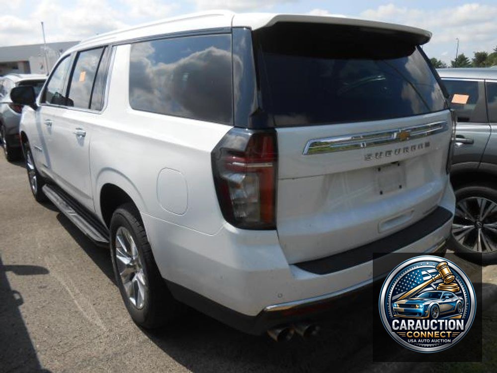 2023 Chevrolet Suburban Premier