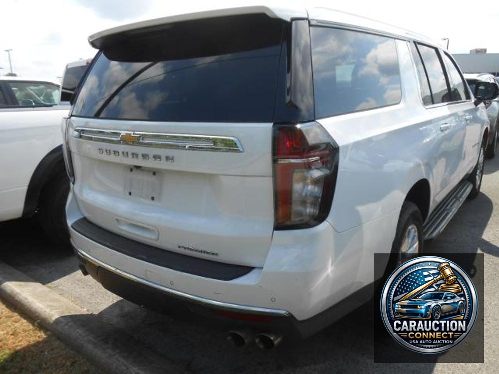 2023 Chevrolet Suburban Premier