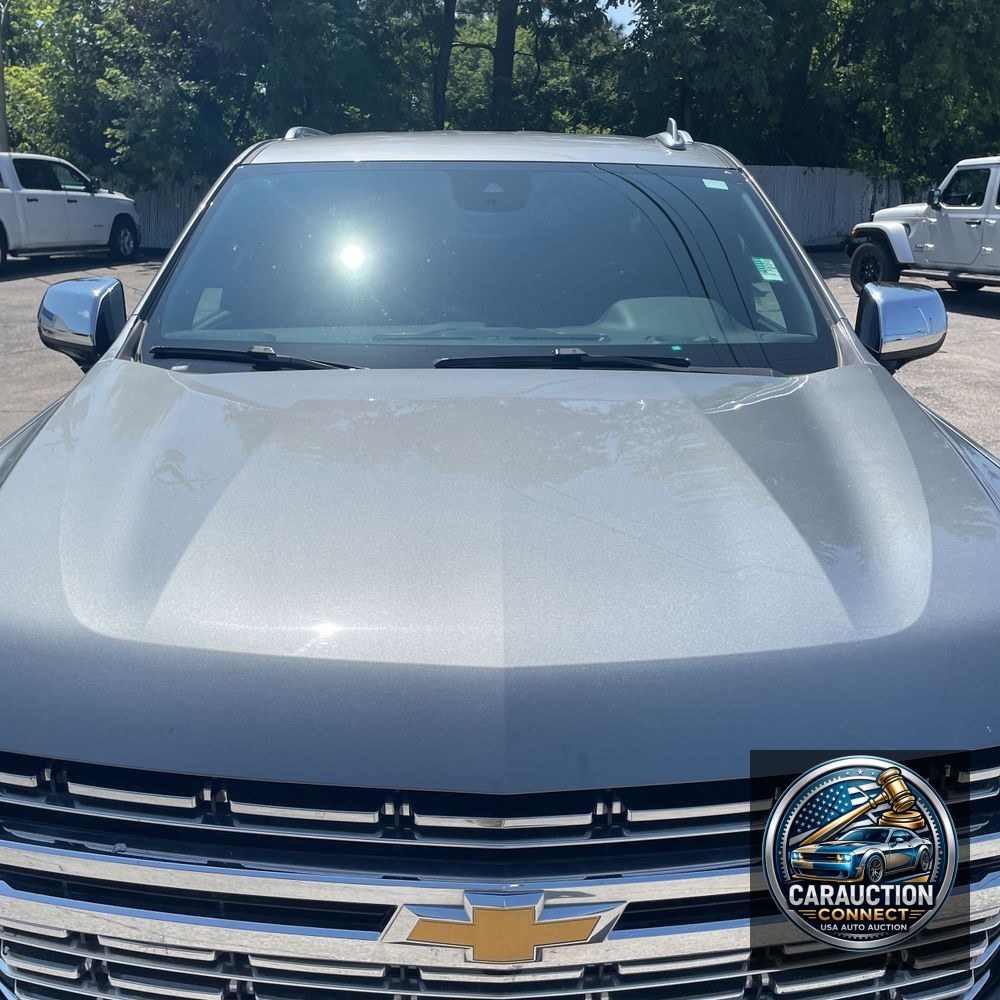 2023 Chevrolet Suburban Premier