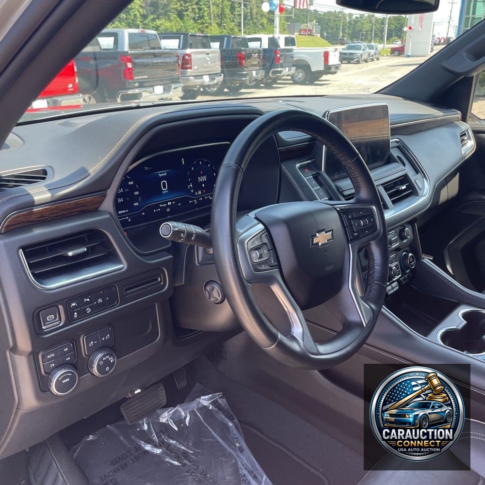 2023 Chevrolet Suburban Premier