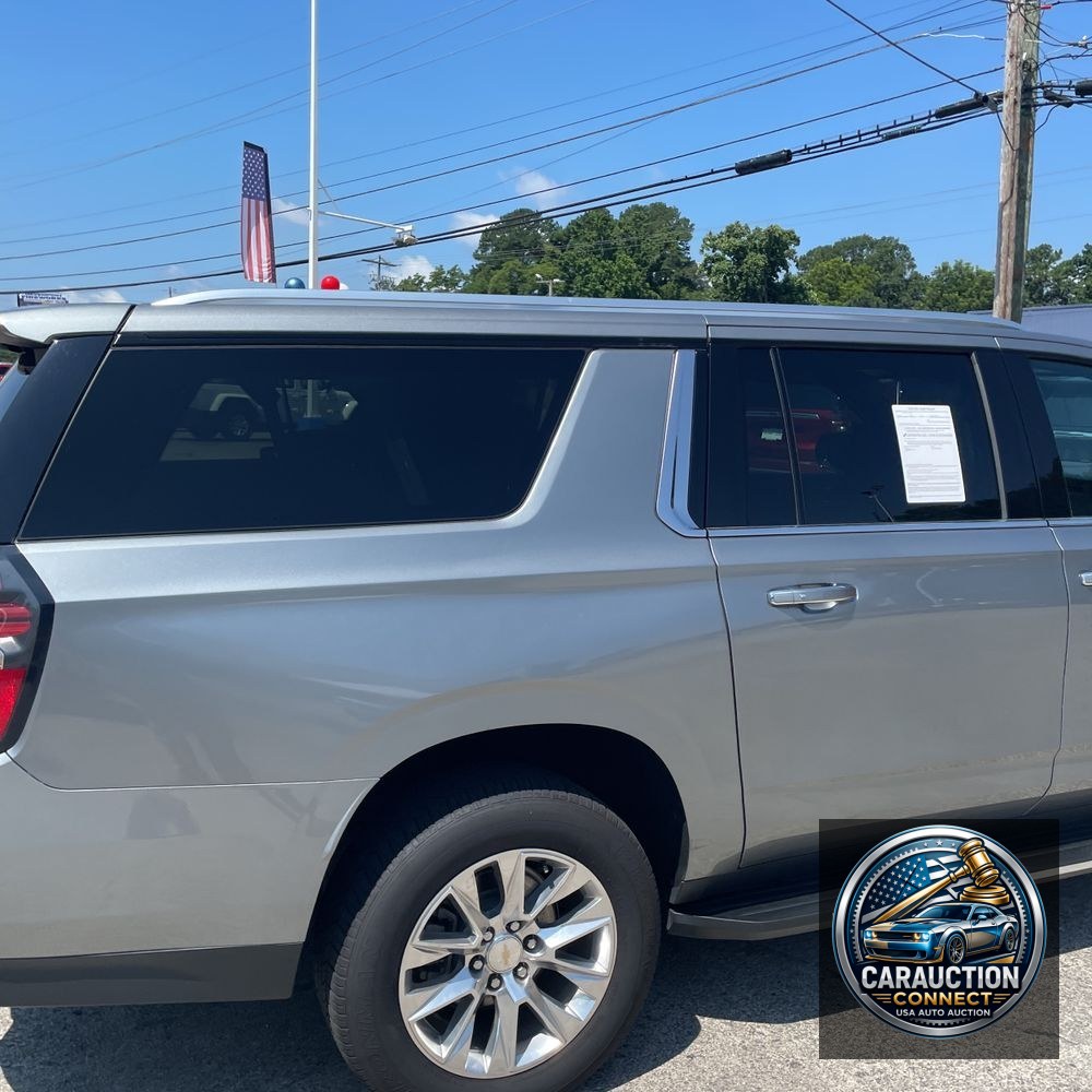 2023 Chevrolet Suburban Premier