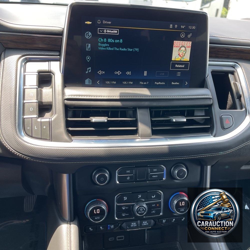 2023 Chevrolet Suburban Premier