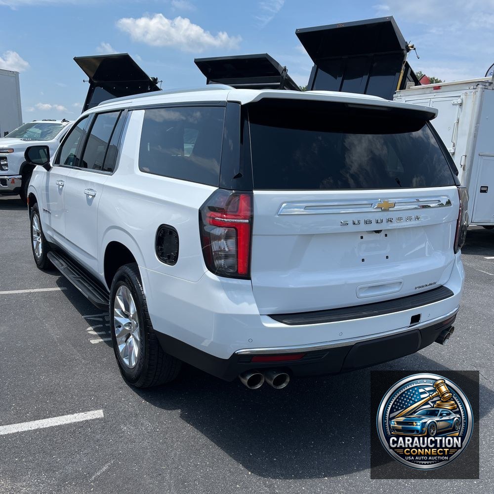 2023 Chevrolet Suburban Premier