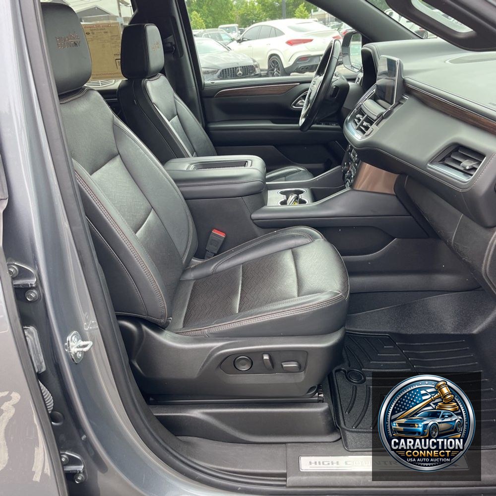 2021 Chevrolet Suburban High Country