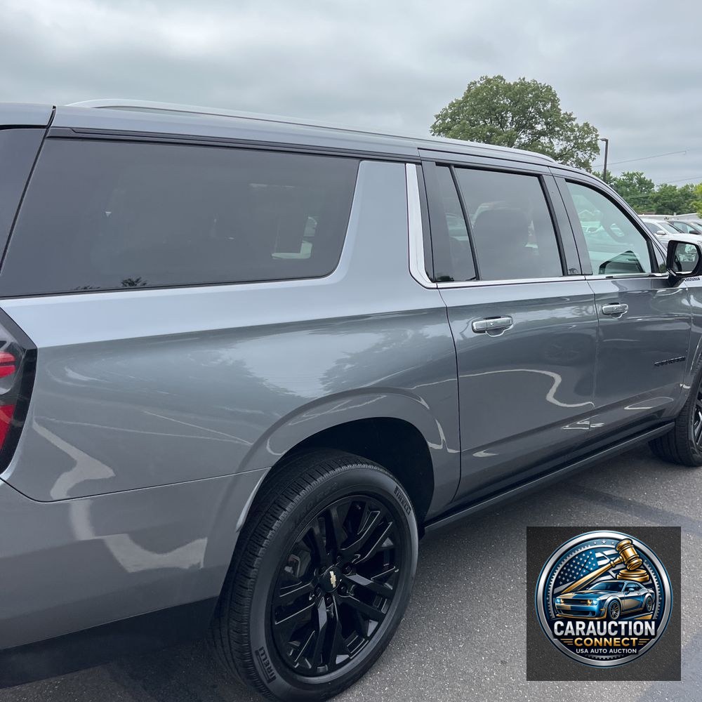 2021 Chevrolet Suburban High Country
