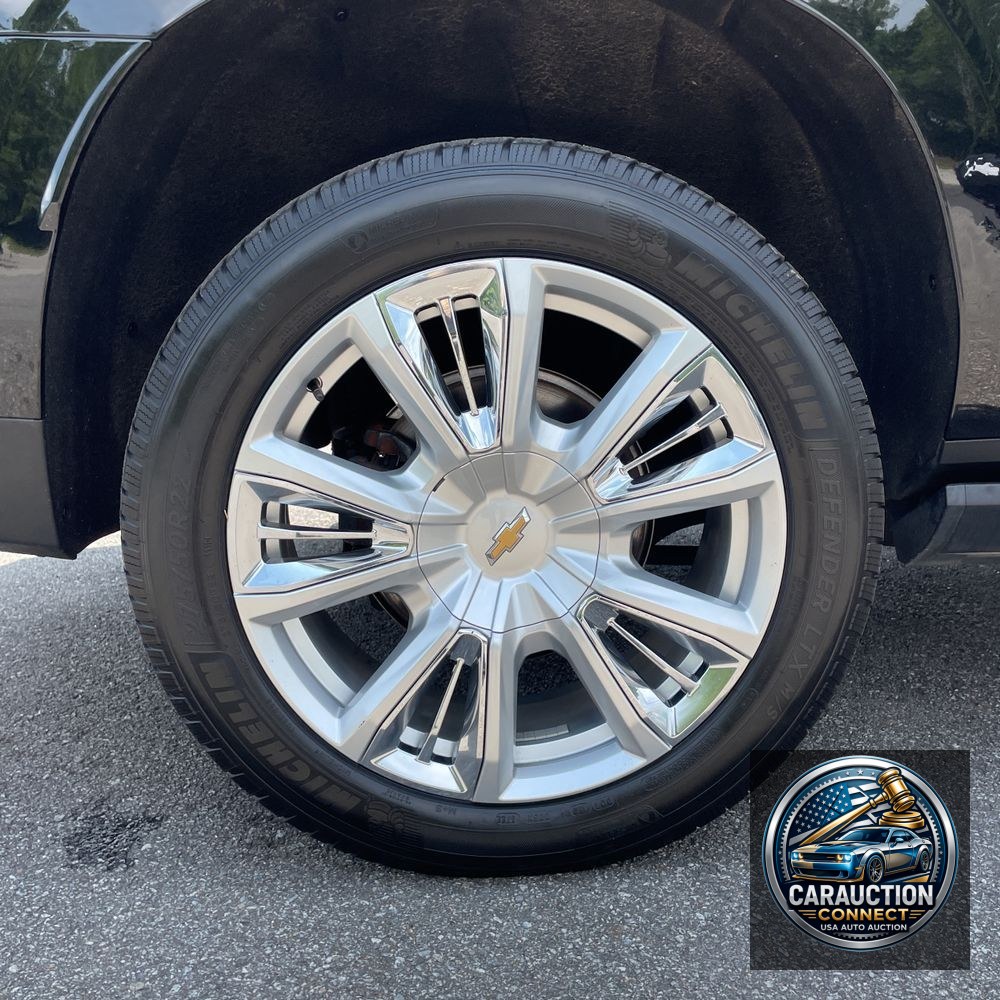 2022 Chevrolet Suburban High Country