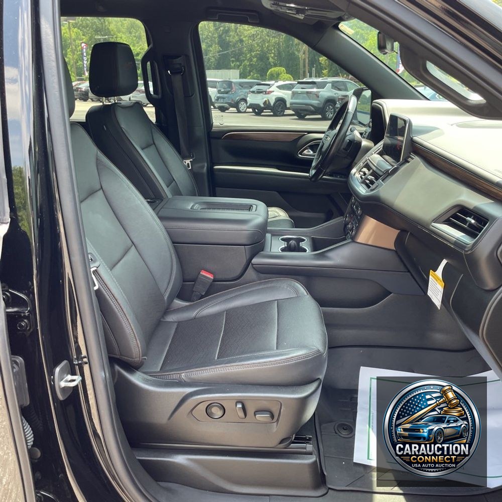 2022 Chevrolet Suburban High Country