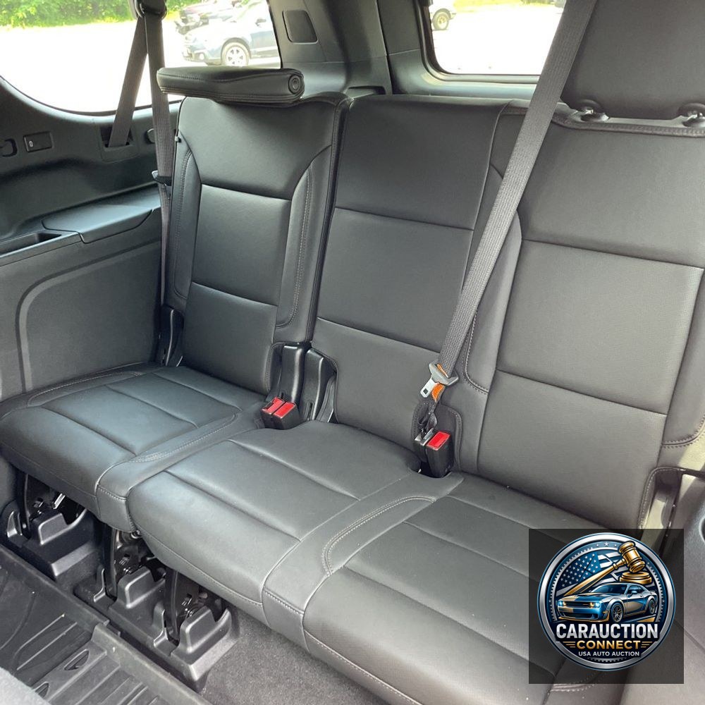 2022 Chevrolet Suburban High Country