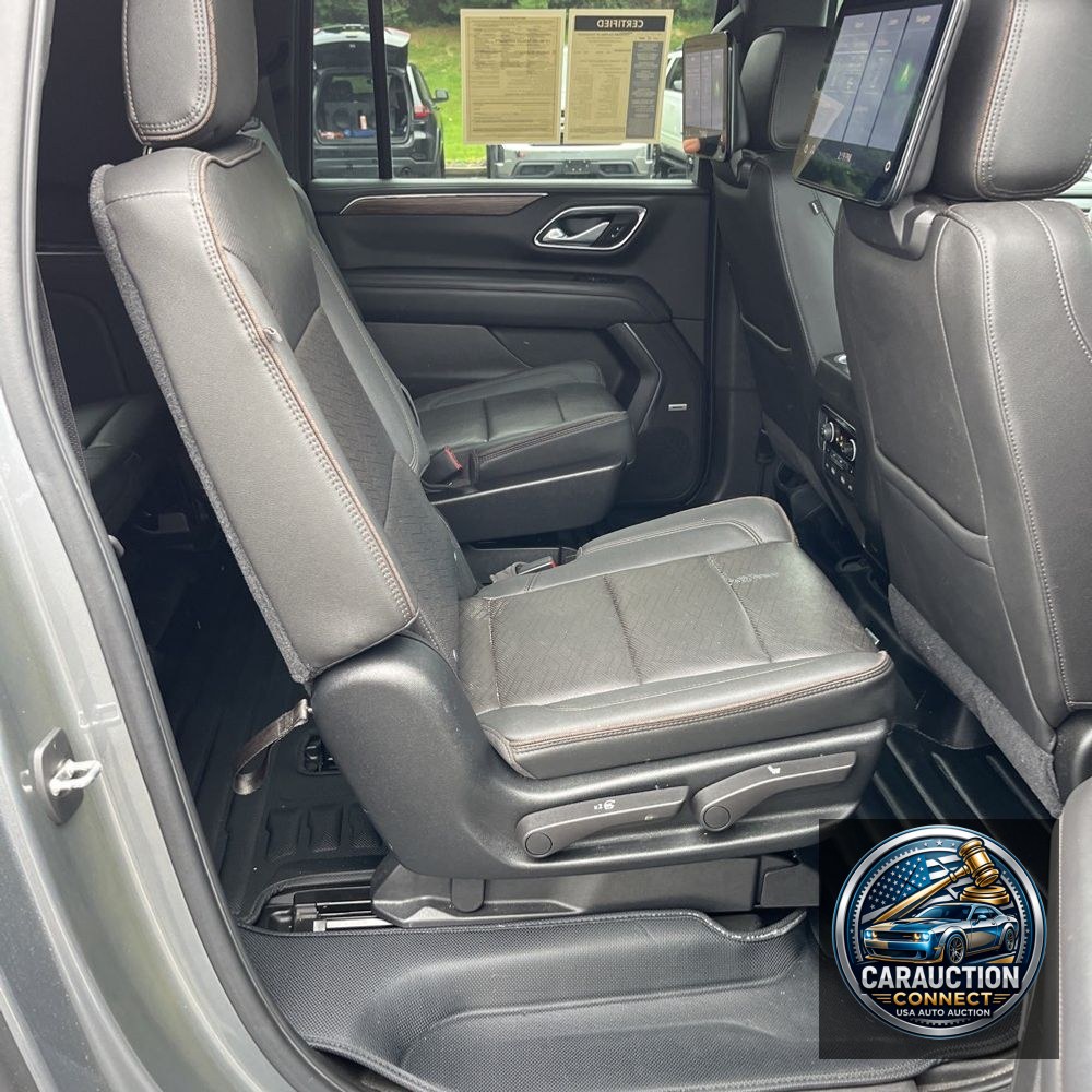 2021 Chevrolet Suburban High Country