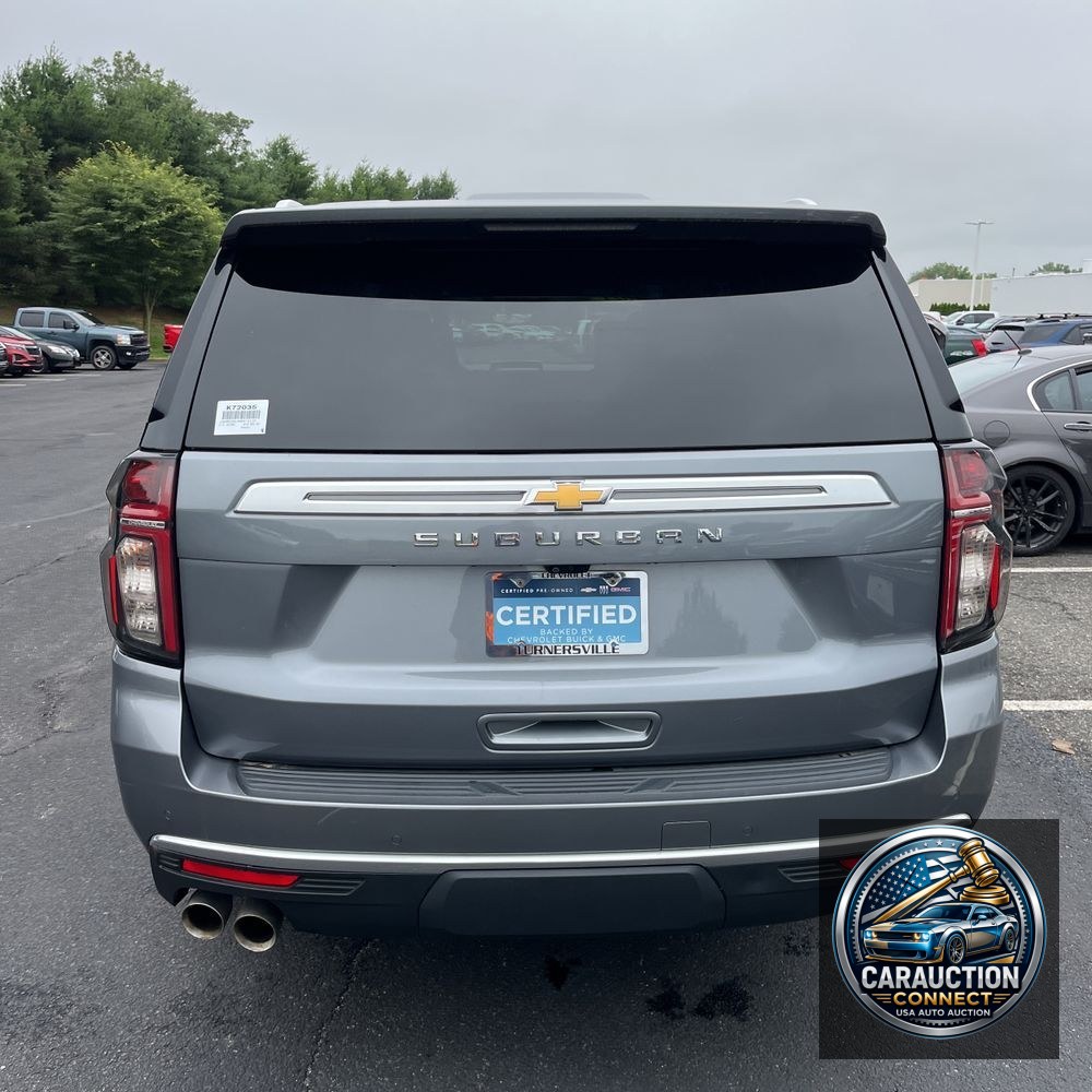 2021 Chevrolet Suburban High Country
