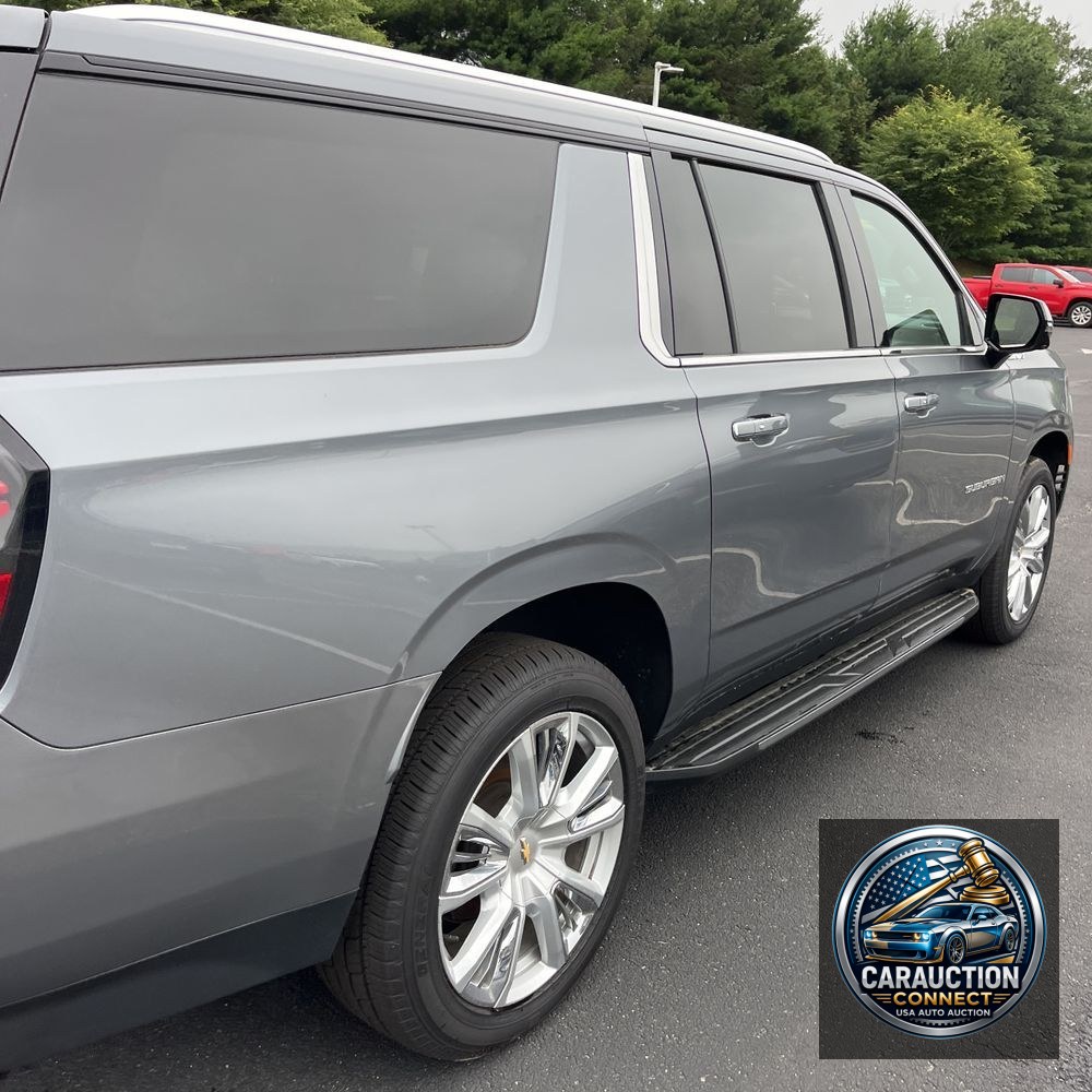 2021 Chevrolet Suburban High Country