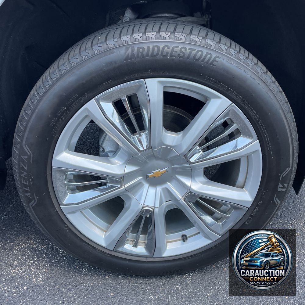 2022 Chevrolet Suburban High Country