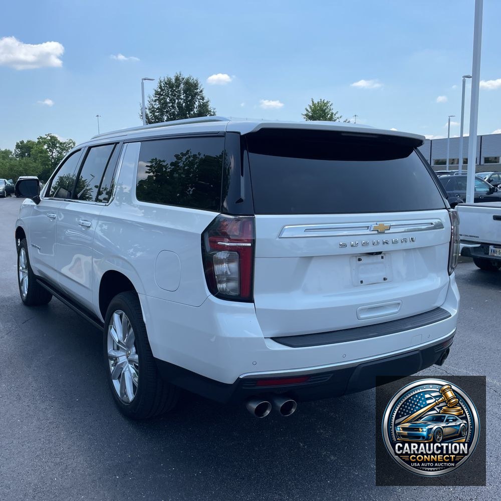 2022 Chevrolet Suburban High Country