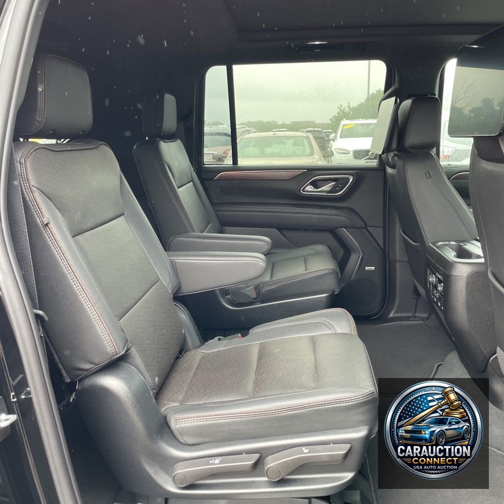 2023 Chevrolet Suburban High Country