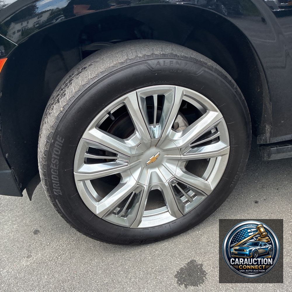 2023 Chevrolet Suburban High Country