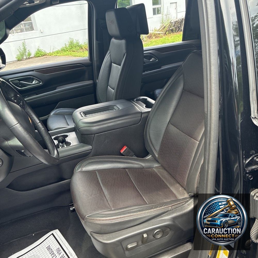 2023 Chevrolet Suburban High Country