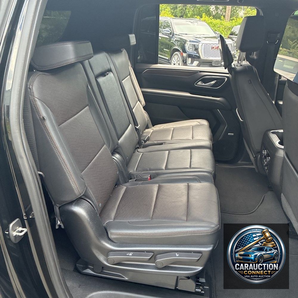 2023 Chevrolet Suburban High Country