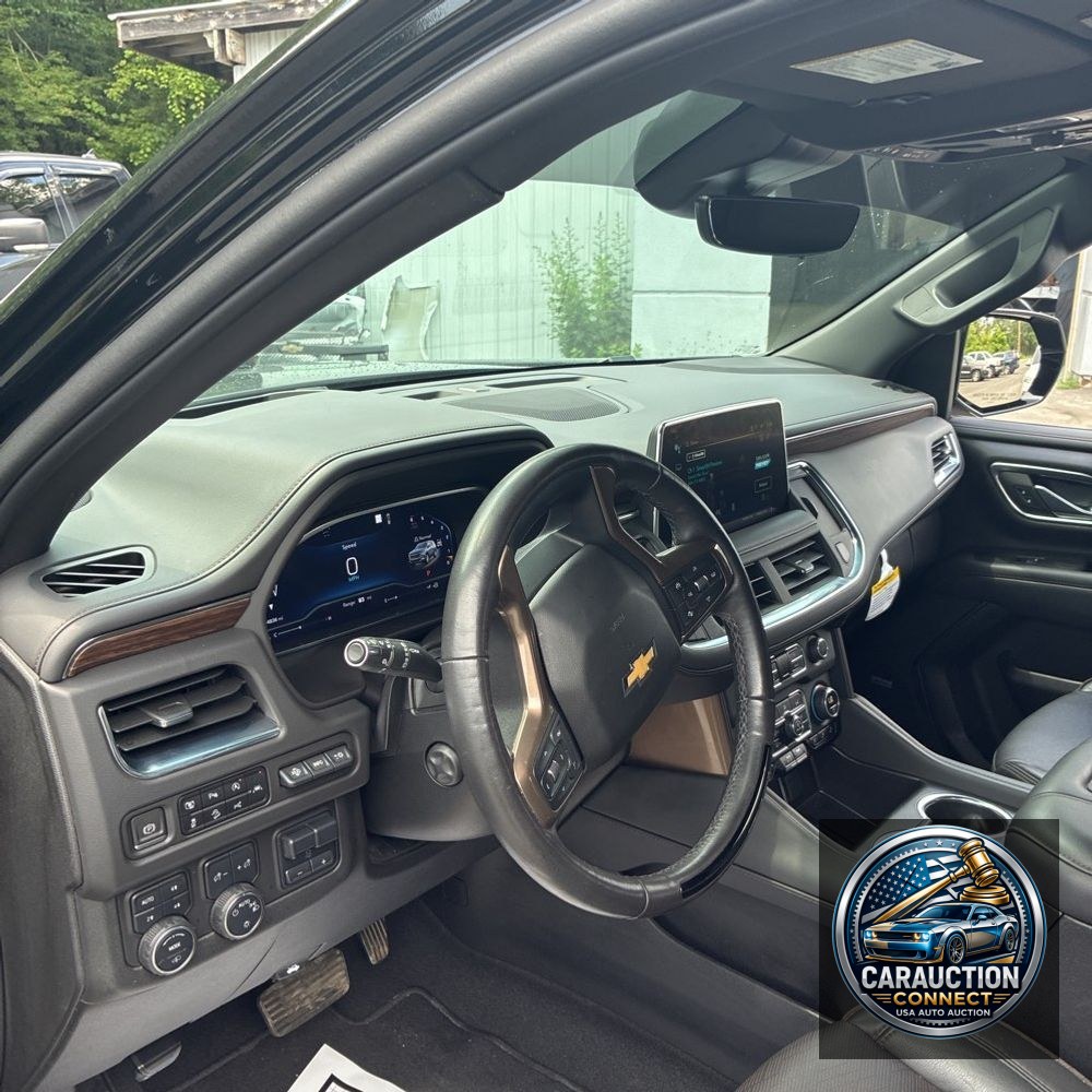 2023 Chevrolet Suburban High Country