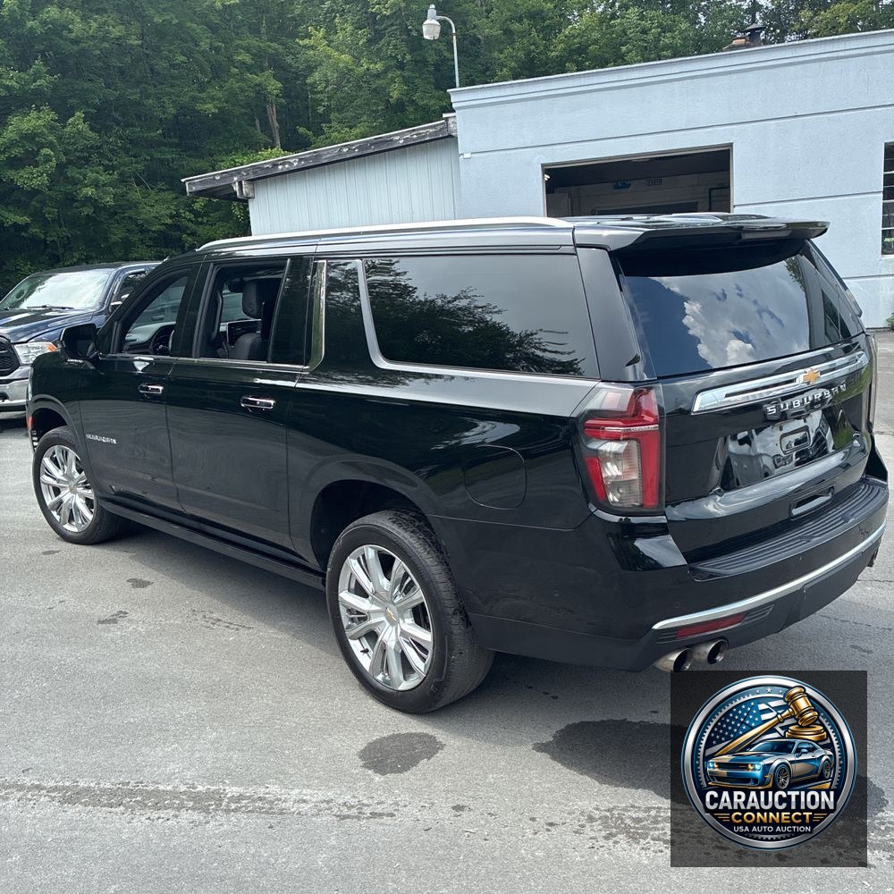 2023 Chevrolet Suburban High Country