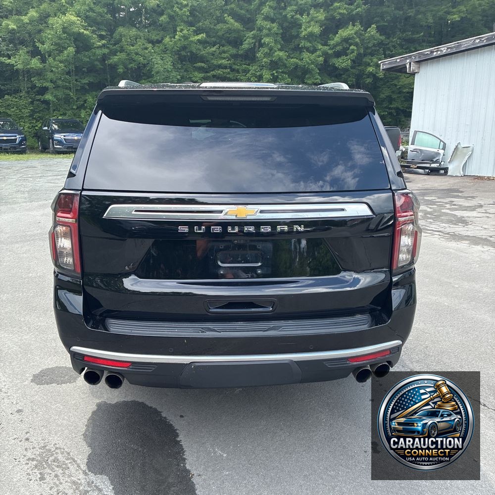 2023 Chevrolet Suburban High Country