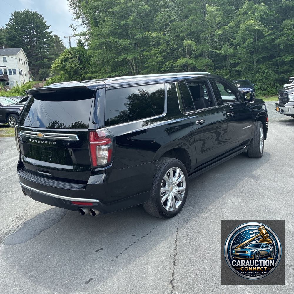 2023 Chevrolet Suburban High Country
