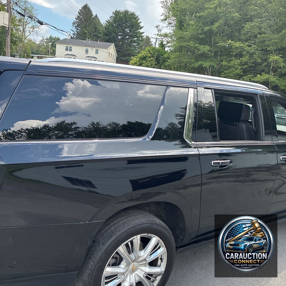 2023 Chevrolet Suburban High Country