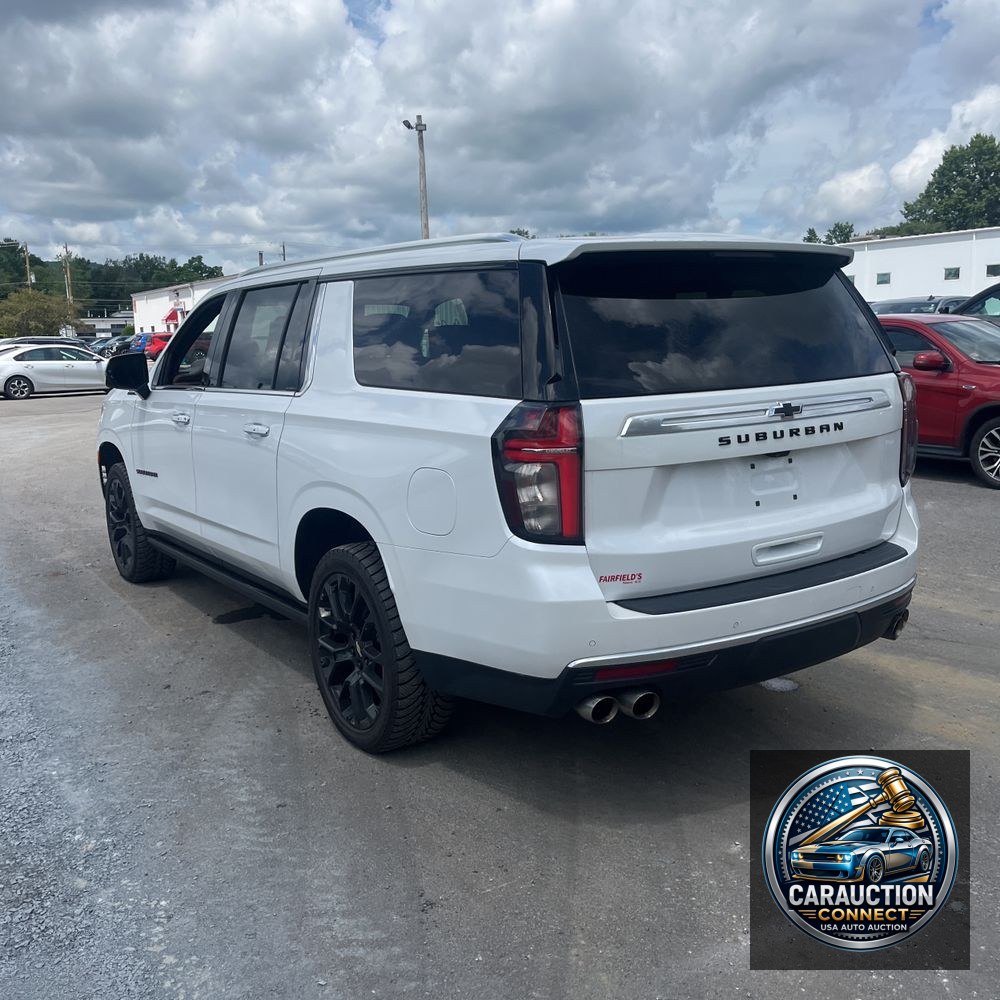 2023 Chevrolet Suburban High Country