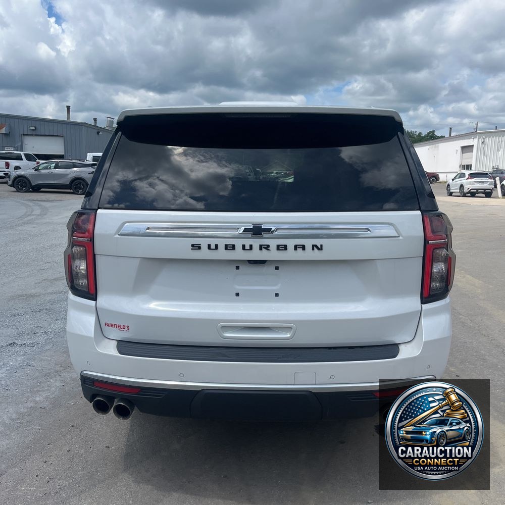 2023 Chevrolet Suburban High Country