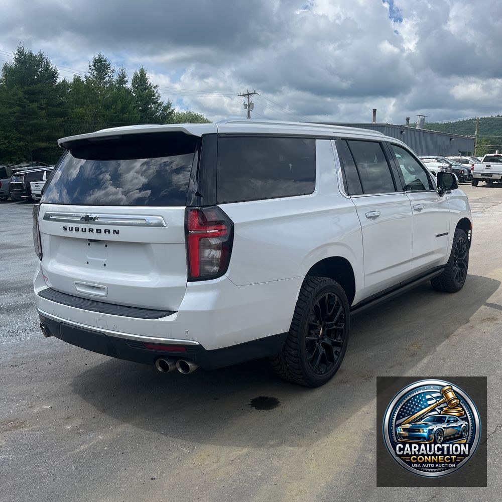 2023 Chevrolet Suburban High Country
