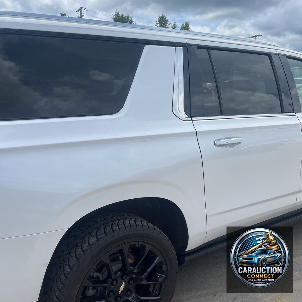 2023 Chevrolet Suburban High Country