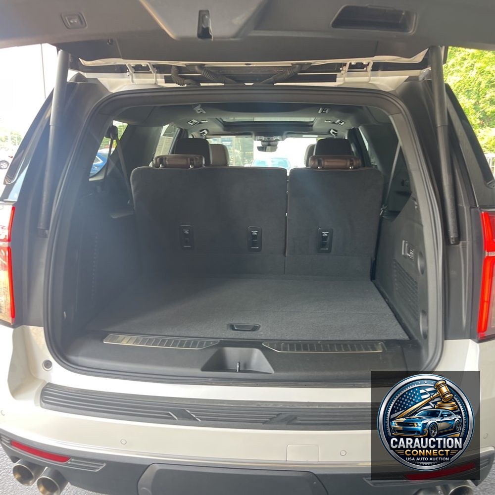 2024 Chevrolet Suburban High Country