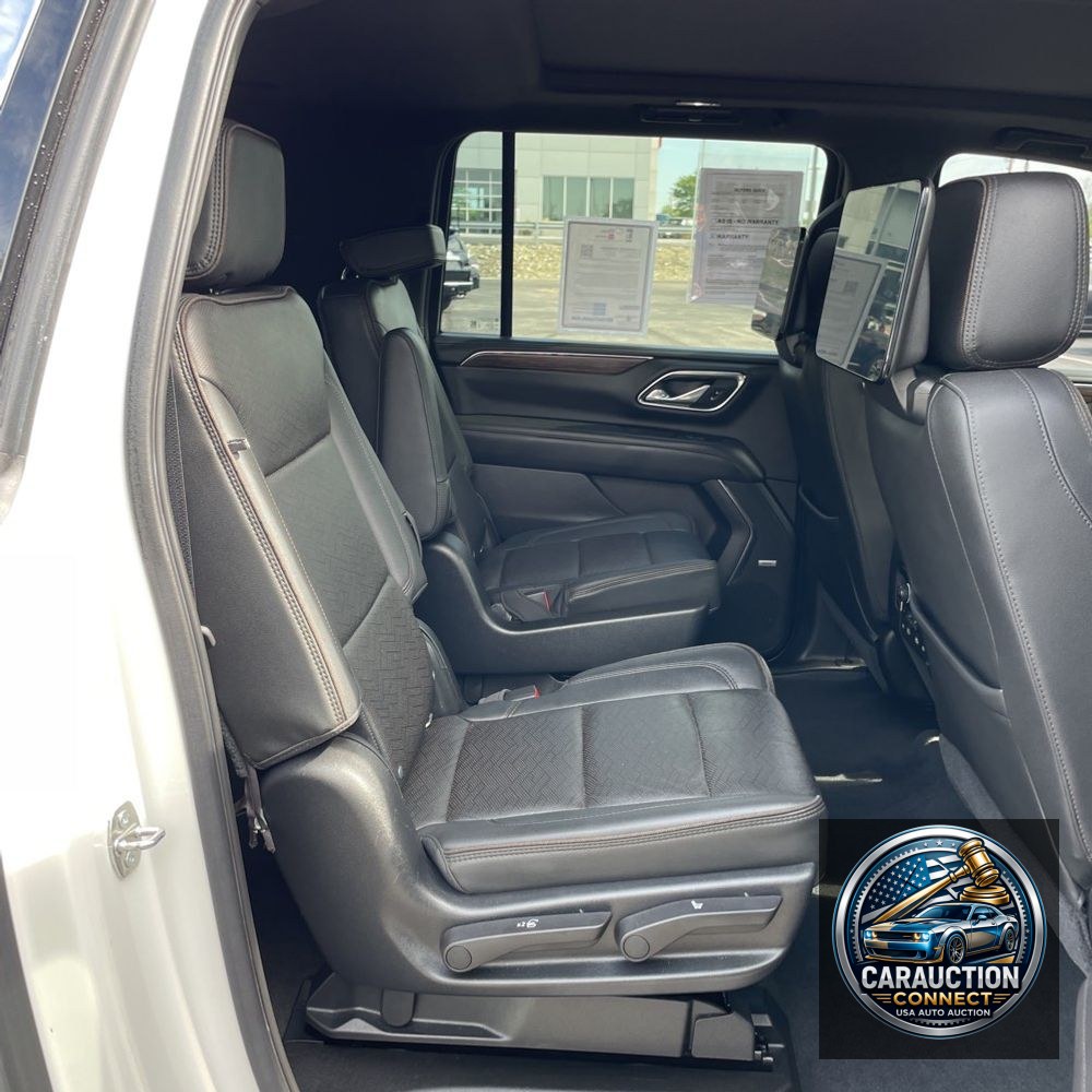 2021 Chevrolet Suburban High Country