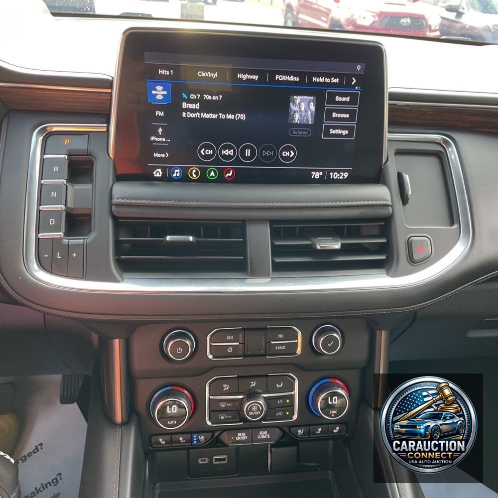 2021 Chevrolet Suburban High Country