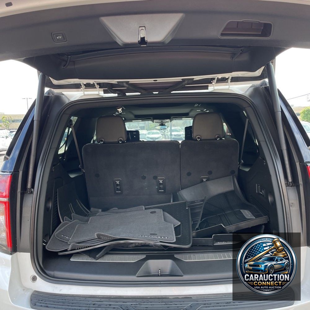 2021 Chevrolet Suburban High Country