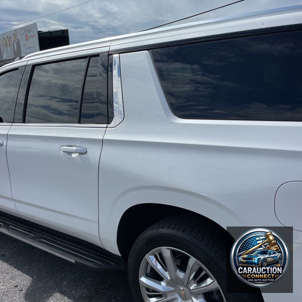 2021 Chevrolet Suburban High Country