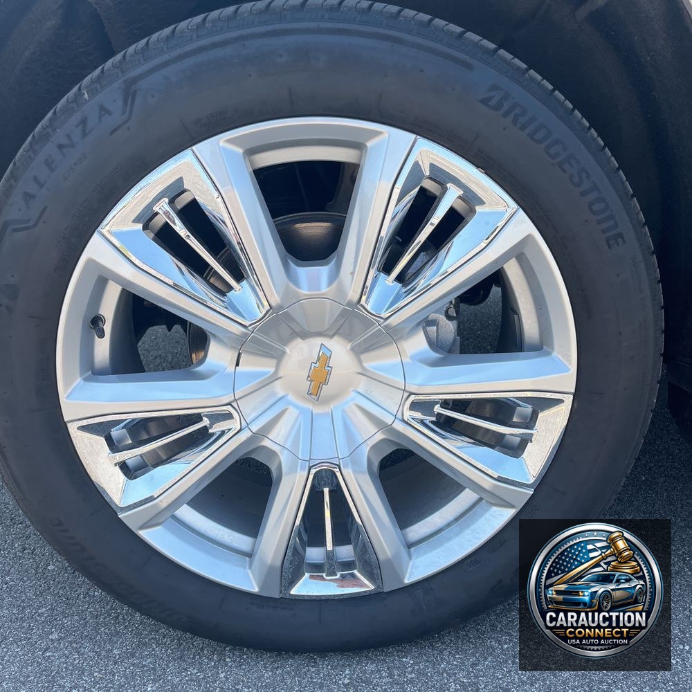 2023 Chevrolet Suburban High Country