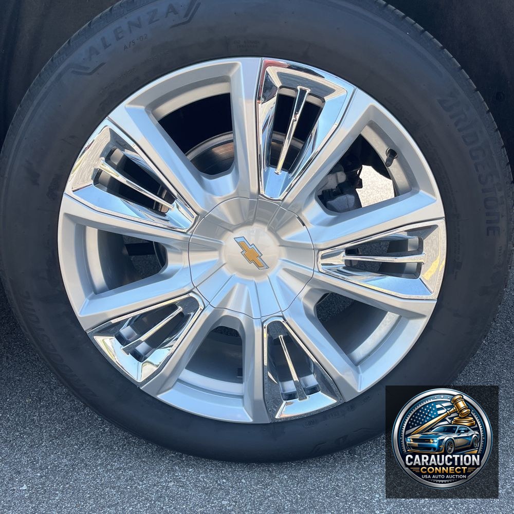 2023 Chevrolet Suburban High Country