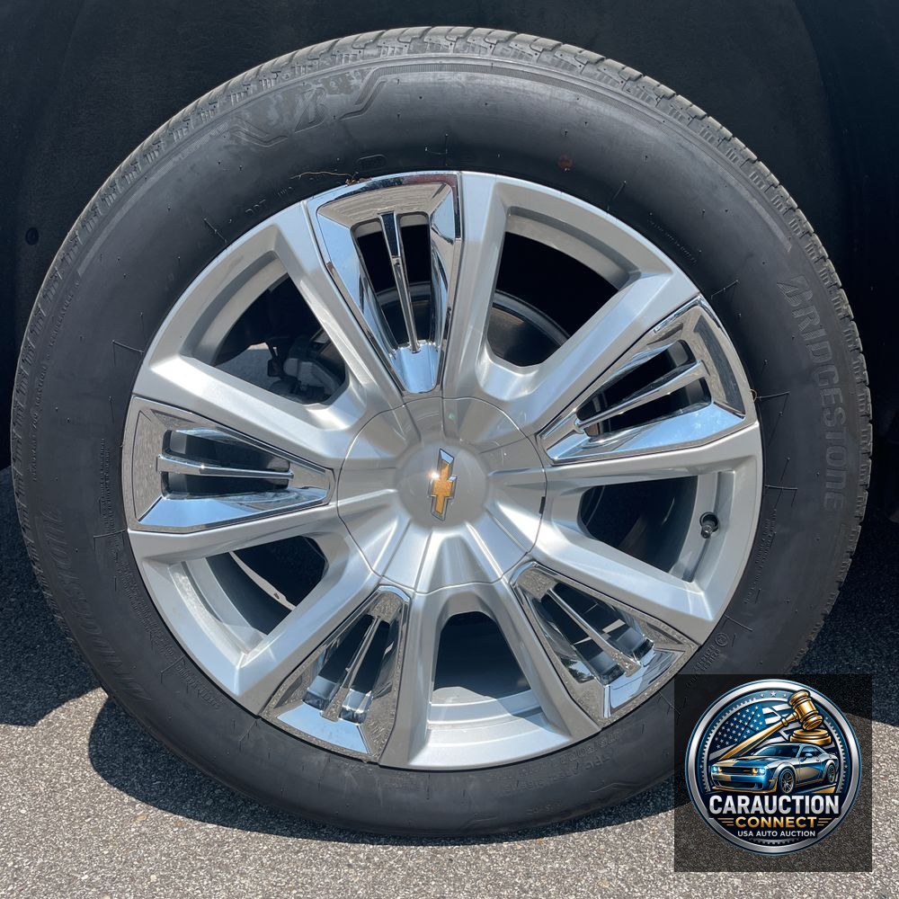 2023 Chevrolet Suburban High Country