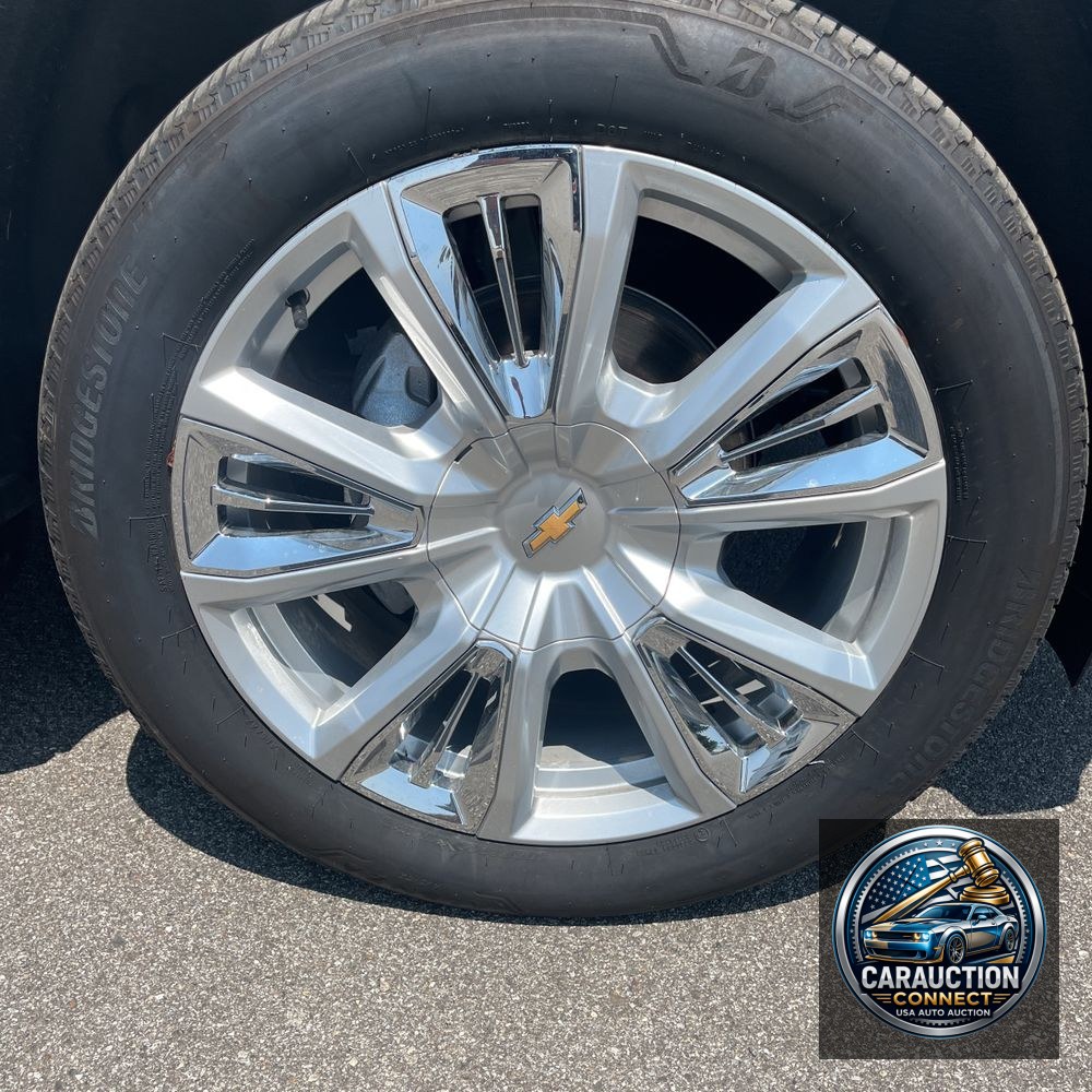 2023 Chevrolet Suburban High Country