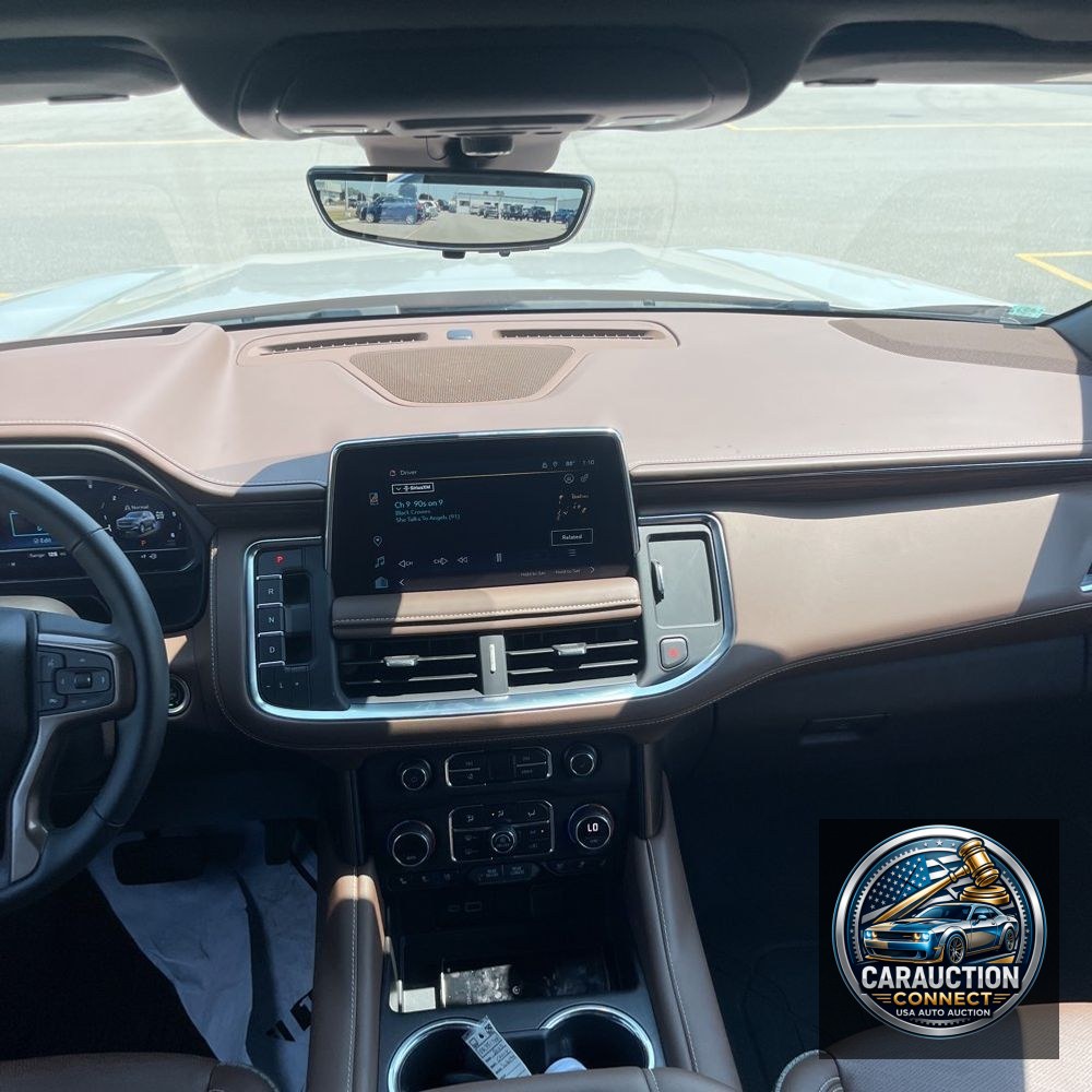 2023 Chevrolet Suburban High Country