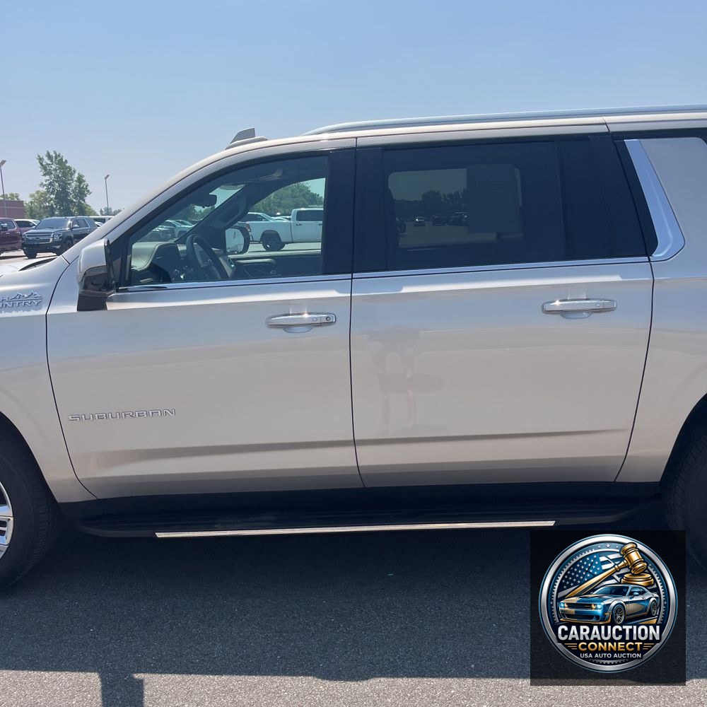 2023 Chevrolet Suburban High Country