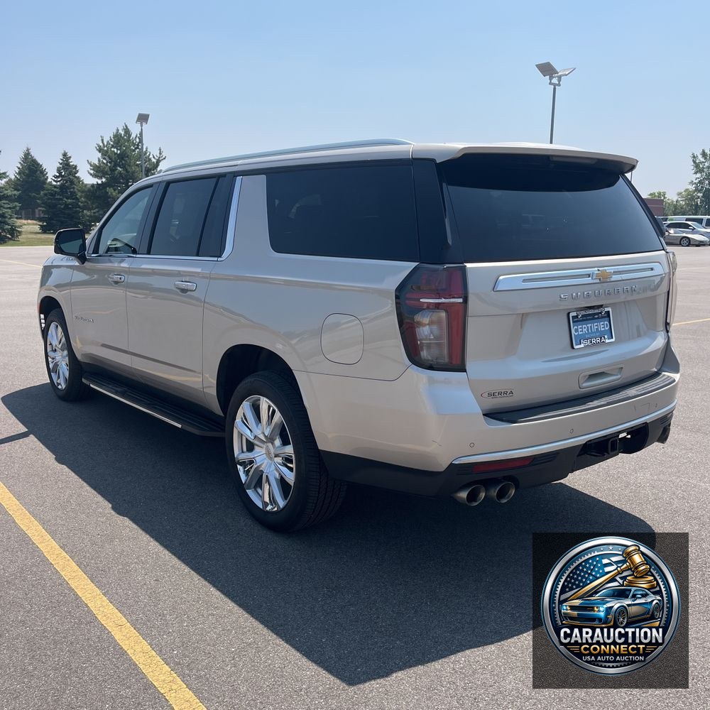 2023 Chevrolet Suburban High Country