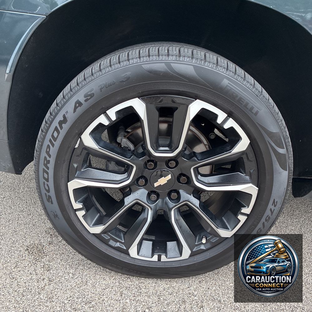 2022 Chevrolet Suburban High Country