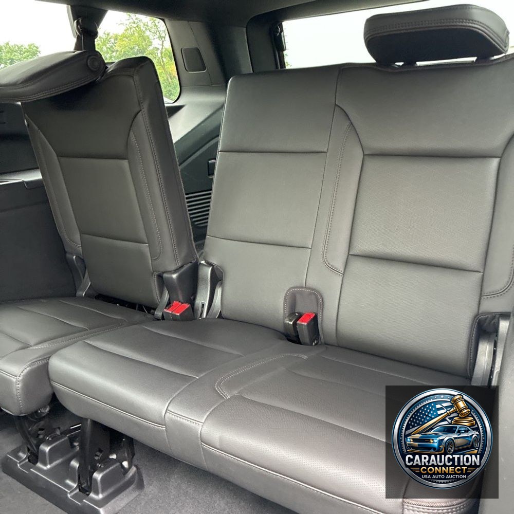 2022 Chevrolet Suburban High Country