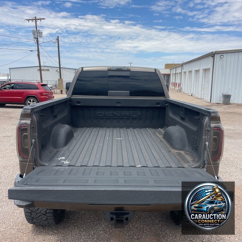 2015 GMC Sierra 2500HD Denali