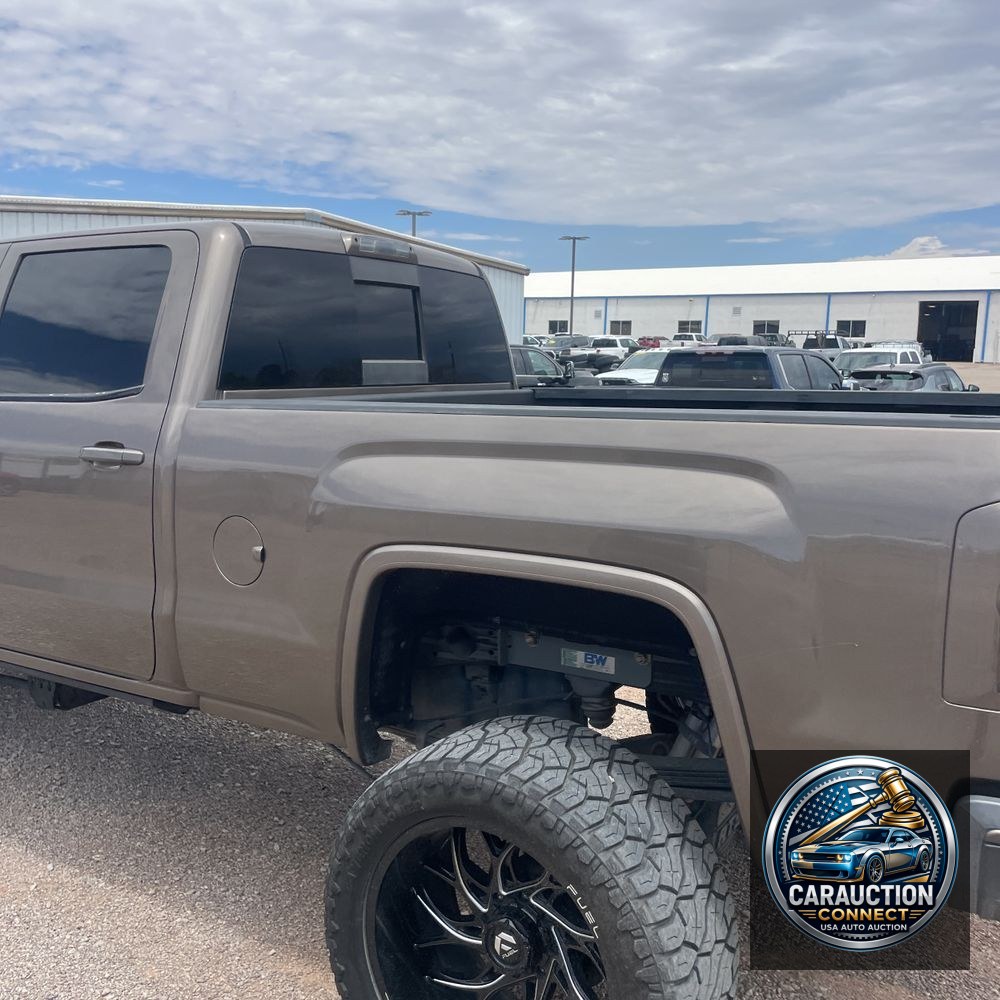 2015 GMC Sierra 2500HD Denali