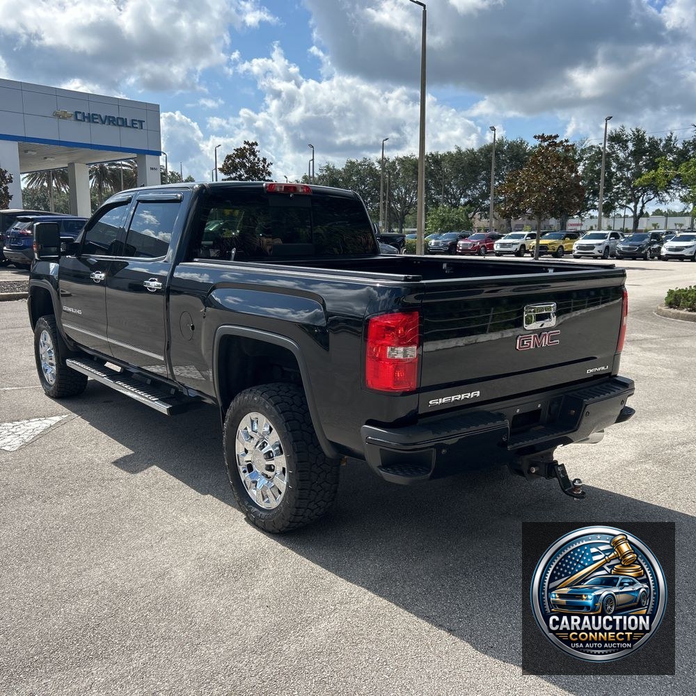 2019 GMC Sierra 2500HD Denali