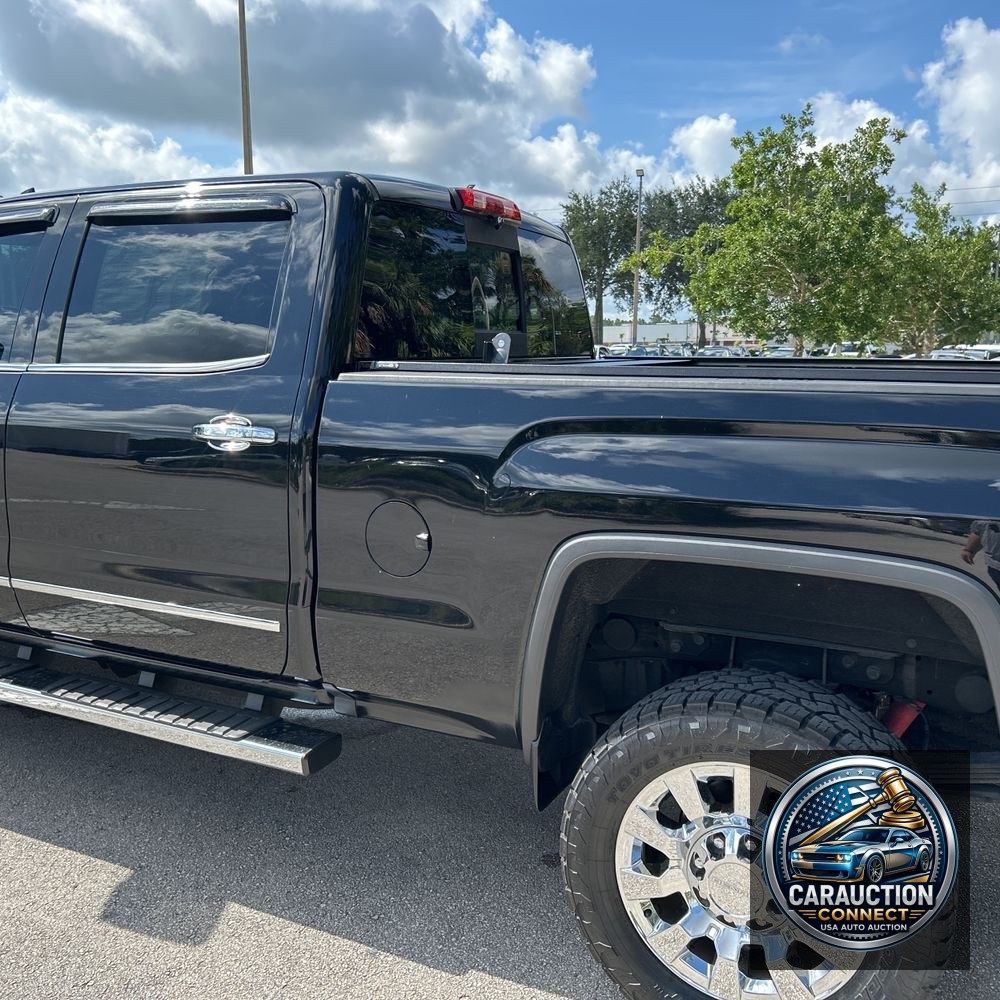 2019 GMC Sierra 2500HD Denali