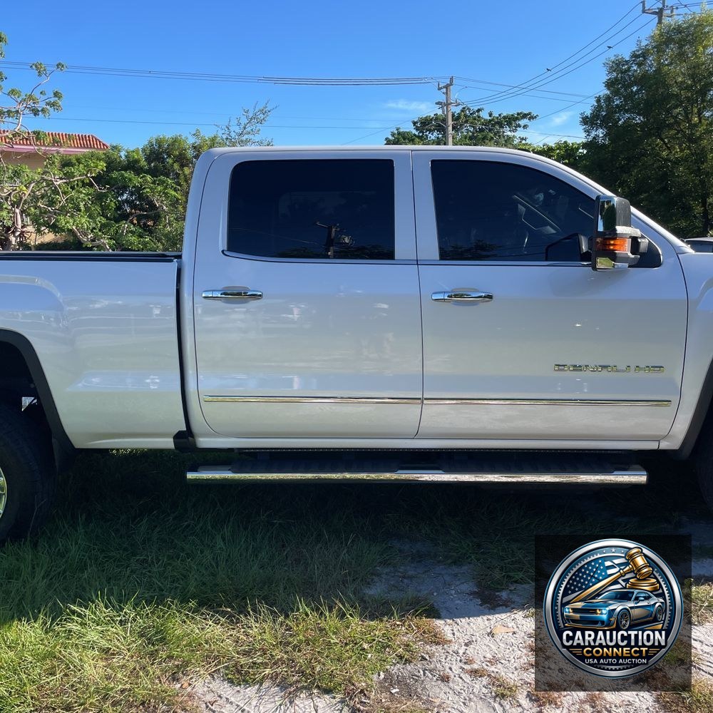 2018 GMC Sierra 2500HD Denali