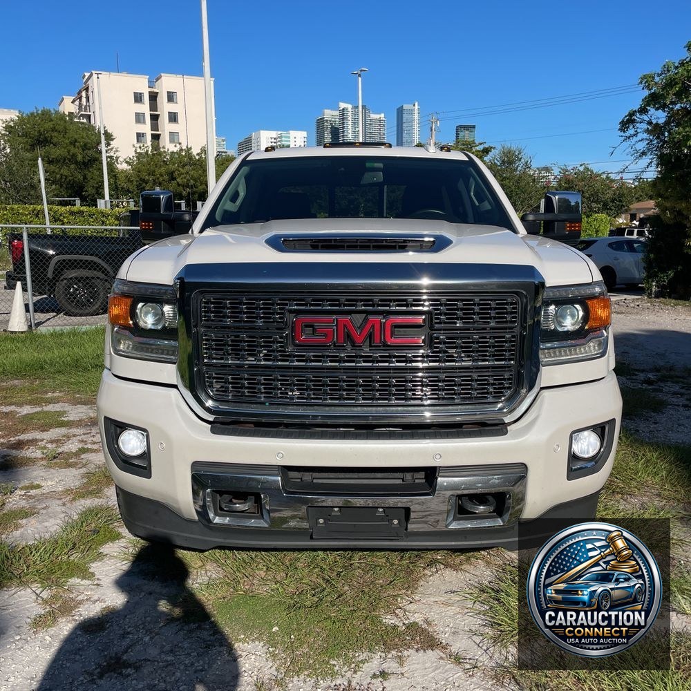 2018 GMC Sierra 2500HD Denali